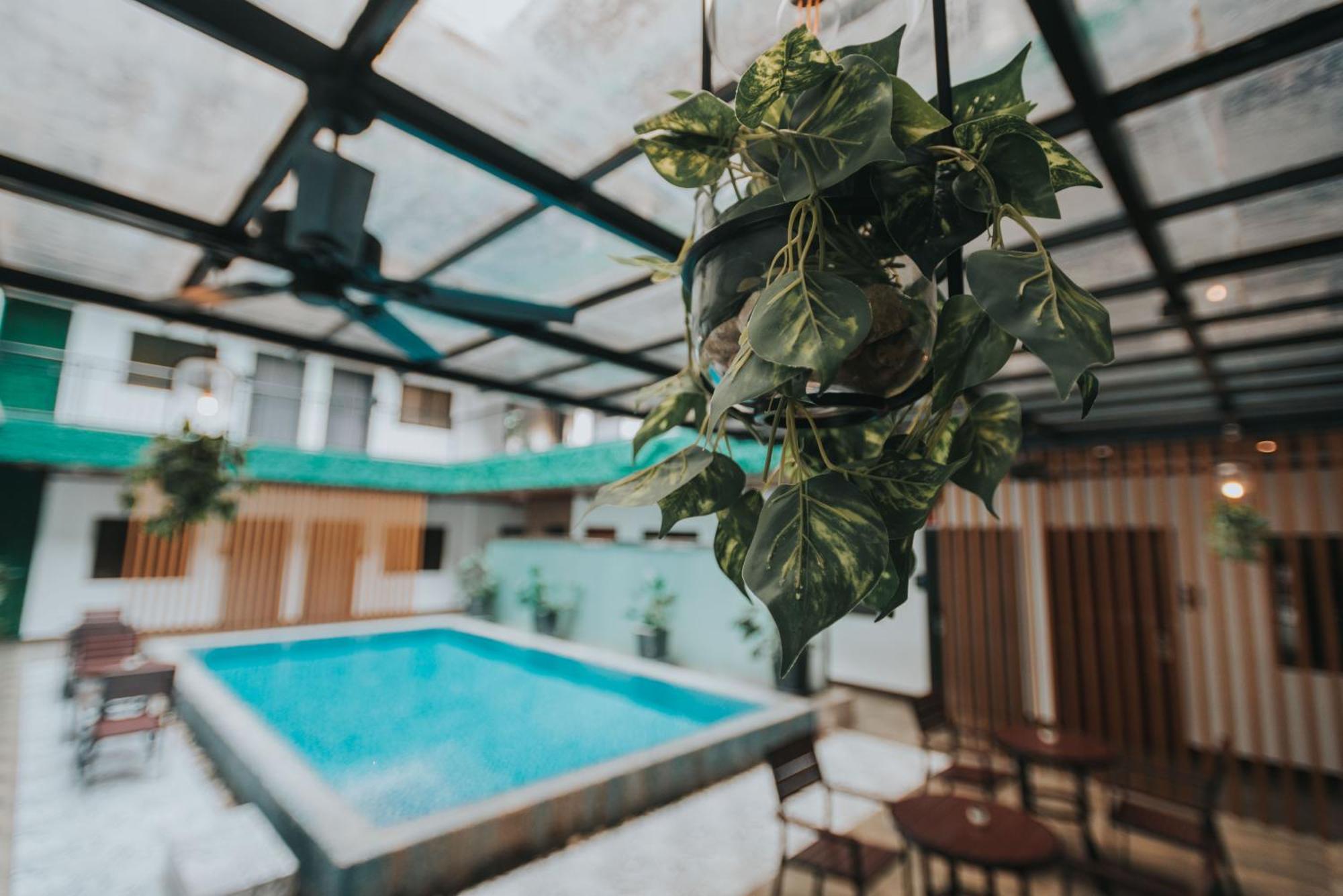 Surestay Plus Hotel By Best Western Ac Luxe Angeles City Buitenkant foto