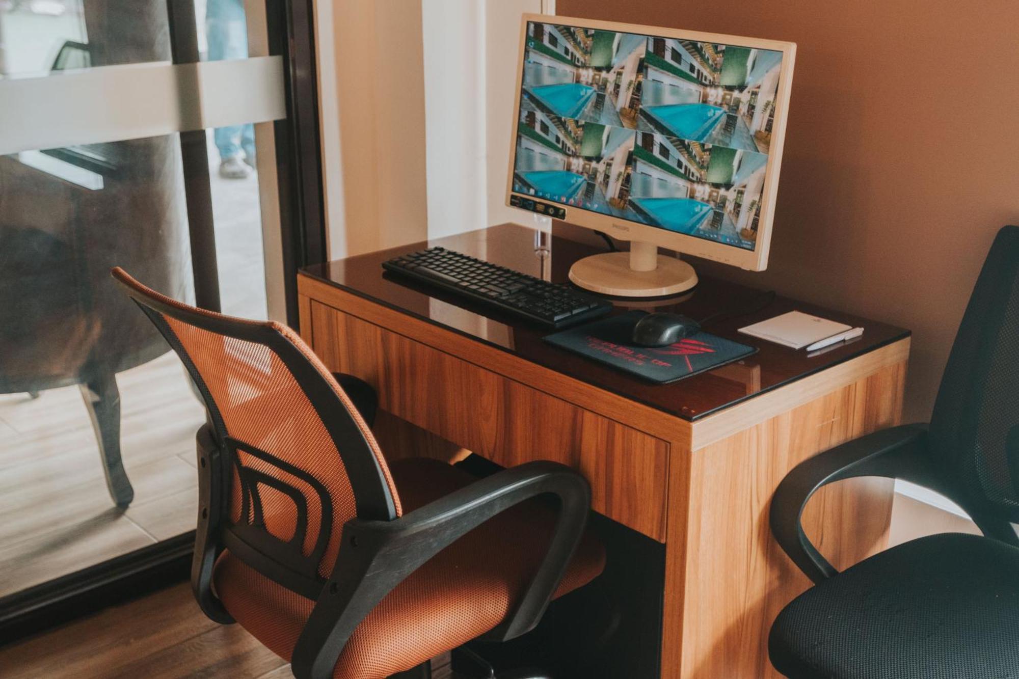Surestay Plus Hotel By Best Western Ac Luxe Angeles City Buitenkant foto